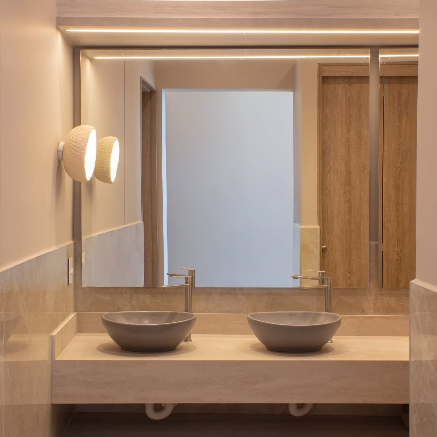 Baños y vestidores de lujo